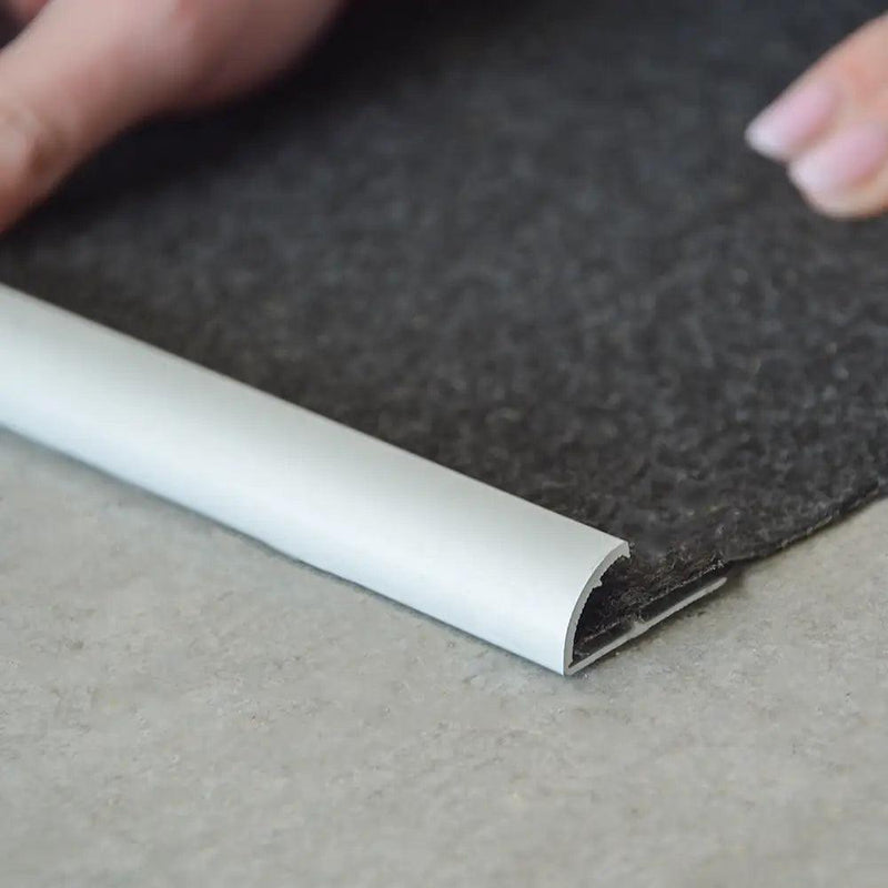 Terminale a schiacciare per moquette colore argento cm 270 - Resta Tendaggi