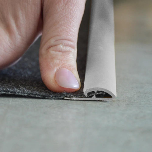 Terminale a schiacciare per moquette colore argento cm 270 - Resta Tendaggi